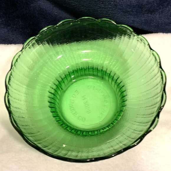 EO Brody Co Green Glass Ribbed Pedestal Bowl Scallop Edge M2000-Vintage-3" Tall. - Picture 2 of 7